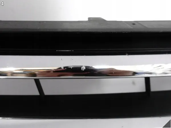 OPEL ASTRA V 5 15-19 Front Grill Badge image 5