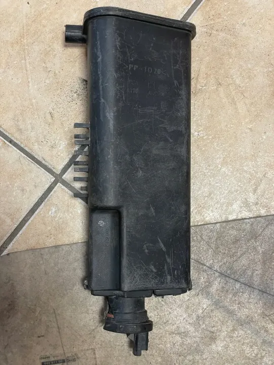 OEM Kohlefilter für Peugeot 307 SW 2.0B 04' image 2