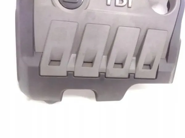SEAT OE 03L103925BG Motoroberabdeckung - Gebraucht image 3