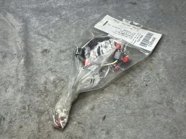 Brandstofleiding 03L130301AR AUDI Q2 2.0 TDI Set van 4 image 2