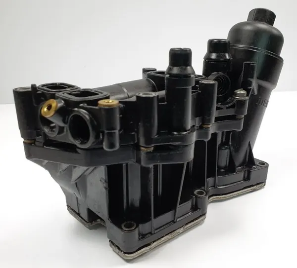 Ölfilterbasis OEM 70379327 für BMW 3er E90/E91 image 3