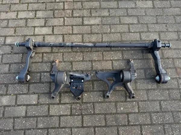 Tige de basculement de cabine complète OEM Mercedes Actros MP4 image 2