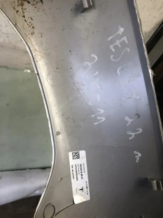 Techo Tesla Model Y OEM 162241899D - Usado image 3