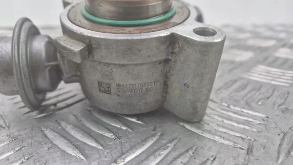 Mercedes ruiskutuspumppu OEM A2710703501 image 7