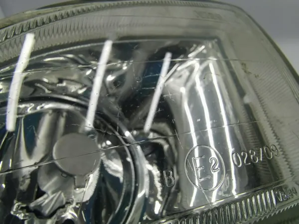 Faro Halógeno Nissan Derecho Delantero OEM 261509F901 image 6