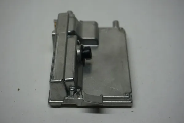 Câmera assistente de faixa VW Golf VIII OEM 5WA980653E image 5