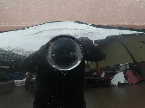 Moottorin kansi BMW 1 E81 E82 E87 E88 04-11 image 3