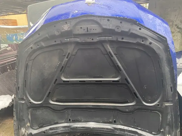 Moottorin kansi BMW 1 E81 E82 E87 E88 04-11 image 7