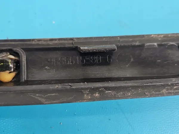 Garniture de fenêtre avant gauche Peugeot 508 I 10-18 9686615580G image 7