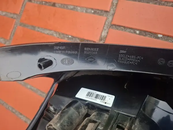 Höger baklampa Dacia Sandero II 265506669R image 4