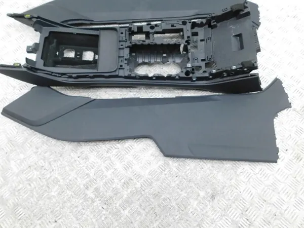 Túnel Central OEM 4M8863305 para Audi Q7 II SQ7 2019-2024 image 3
