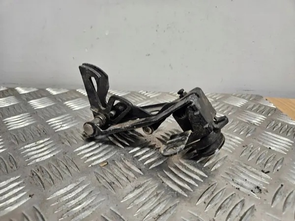 Bentley konepeltilukko OEM 3W0823480F - Käytetty image 4