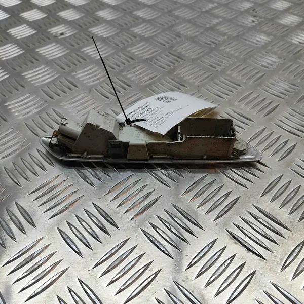 Rechter Fender Indicator BMW 5 (F10) 7154168 image 4