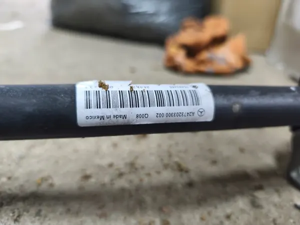 OEM A2473203300 Taka stabilointitanko Mercedes GLB:lle image 4