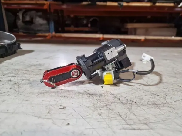 Ontsteekschakelaar OEM 61191200 voor Fiat 500L 1.4L image 3