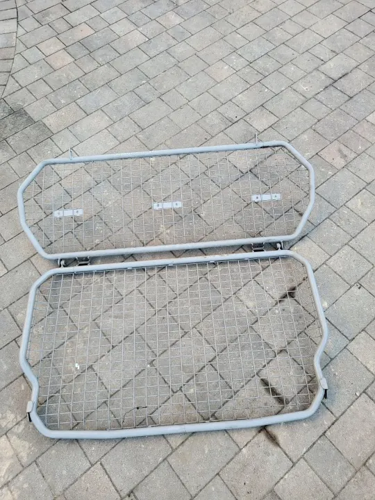 Grelha de divisória OEM SCIANA GRODZIOWA 123 Esq/Dir image 2