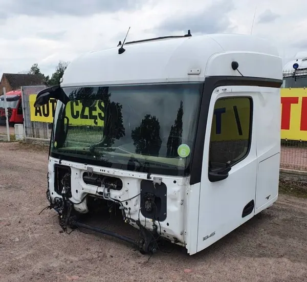 Mercedes Actros MP4 complete cabine - OEM MP4KABINAKOMPLETNA image 3