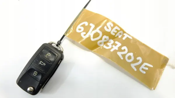 Mando SEAT OEM 6J0837202E - Estado Usado image 5