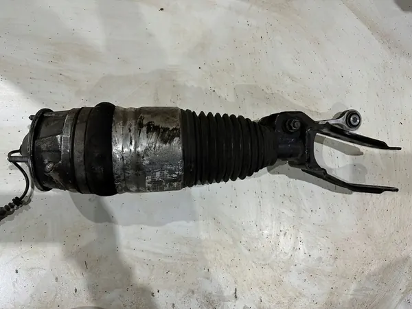 Amortisseur pneumatique avant Porsche Cayenne 7P5616040 image 6