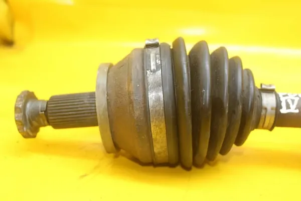 Vänster framaxel VW Polo IV 9N Audi Seat Skoda image 2