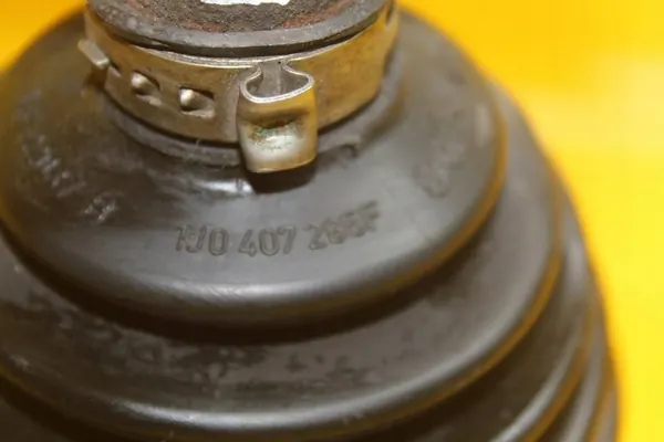 Vänster framaxel VW Polo IV 9N Audi Seat Skoda image 3