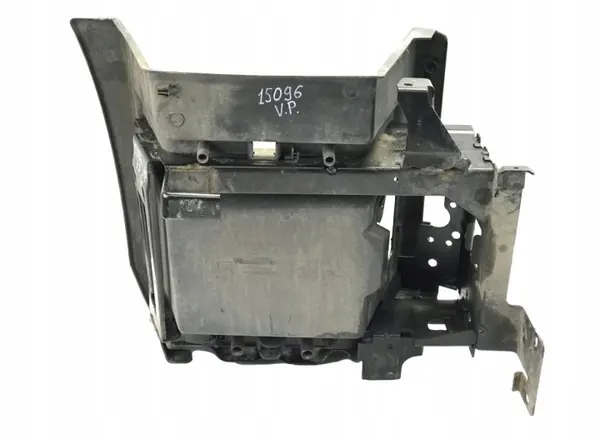 OEM 7423315545 Ensemble plaque de marche gauche Renault Trucks image 6