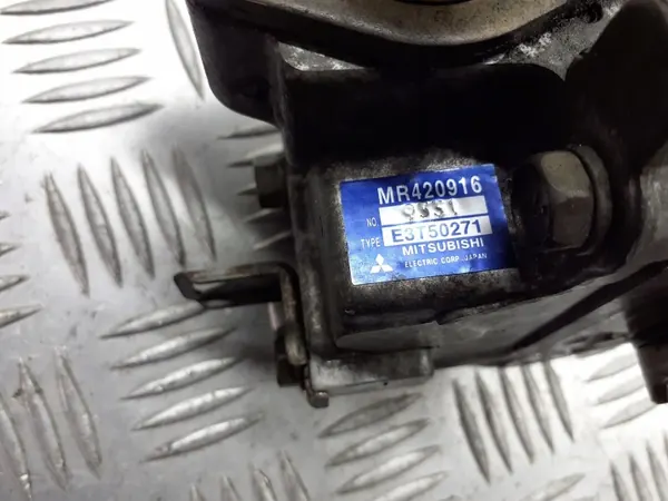 Distribuidor de combustível OEM MR420916 para Mitsubishi Space Star image 3
