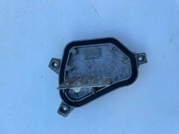 Módulo LED de luz diurna esquerda BMW X1 OEM image 4