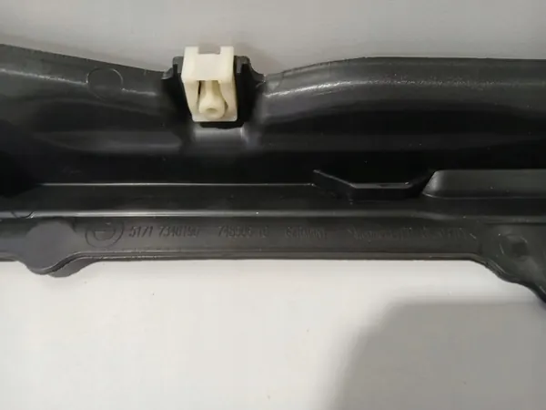 Piezas de compartimento motor BMW OEM 7340190 Serie 5 G30/G31 image 7