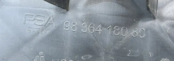 Deslizamento central do para-choque traseiro Peugeot 308 III T10 HB image 4