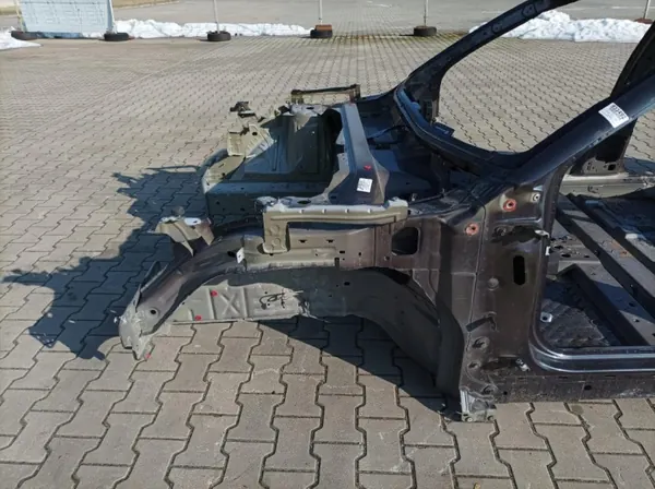 Ford Mustang Mach-E Longarina Quarto Dianteiro Esquerdo OEM Lochow-320241- image 2