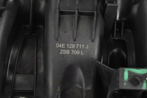 Coletor de admissão A3 8V Polo V Golf VII Leon III Fabia 1.2 1.4 TSI 04E129711J image 8