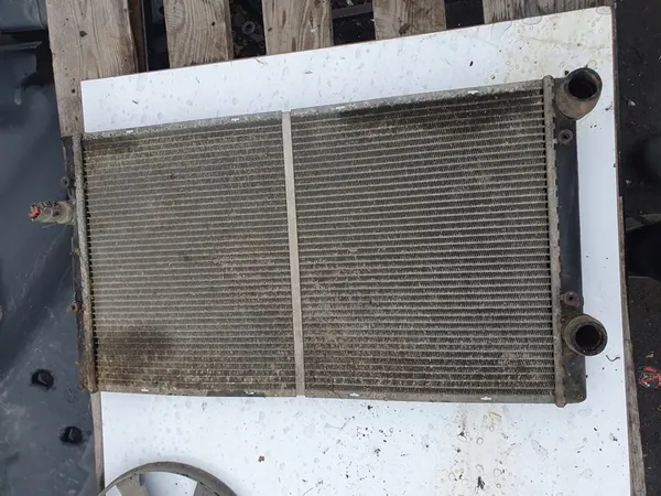 Vattenkylare Fläkt VW Golf III 1.6 1.8 1.9 image 6