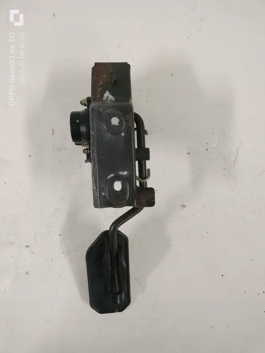 Gaspotentiometer Toyota Avensis Corolla image 3