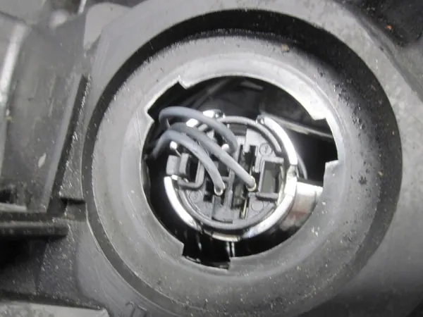 Opel Vivaro B Rechter Frontscheinwerfer OEM 260108099R Gebraucht image 7