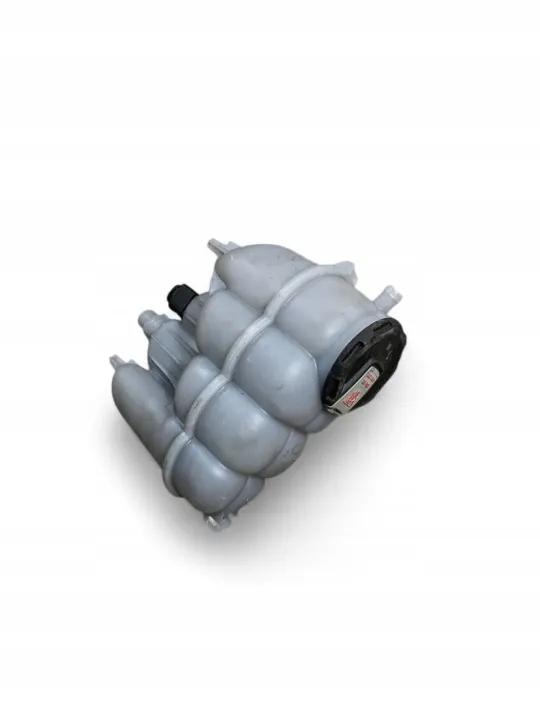 Kylvätske expansionsbehållare OEM 8W0121405L image 3