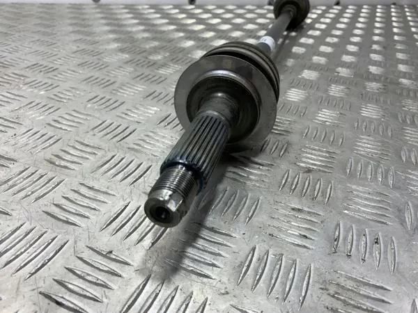 Subaru OE Hinterachswelle OEM FBZ28258 - Gebraucht image 4