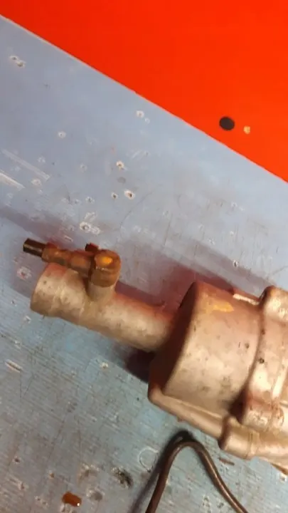 Iveco Eurocargo I électrovanne d'air image 3