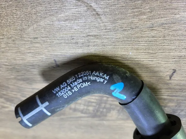 VW SKODA AUDI SEAT Vesiputki 5K0122051AA image 2