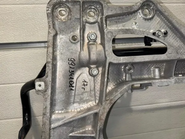 OEM 991342081 Etuaputuki Porsche 911 991:lle image 4