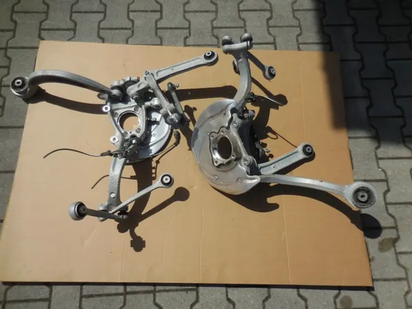 OEM 8W0407242F Rotule Droite Avant pour Audi A4 B9 image 2