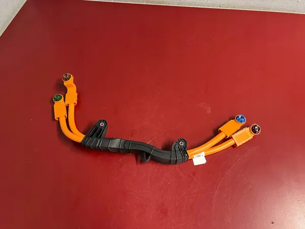 Cabo de alta tensão BMW iX 2024 8858432 image 2