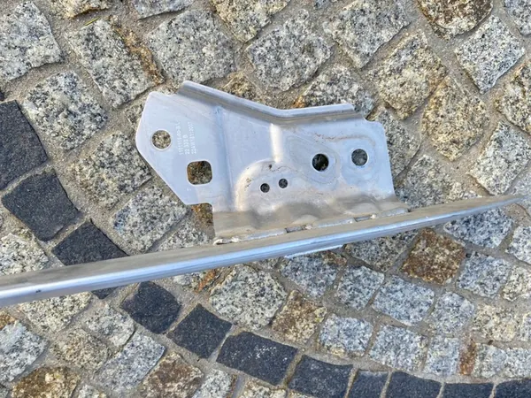 TESLA MODEL 3 Alapalkki Etu OEM 1084894-00-B image 7