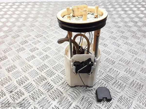 Bomba de combustível Seat Toledo 2015 1600 TDI 6RA919050 image 2