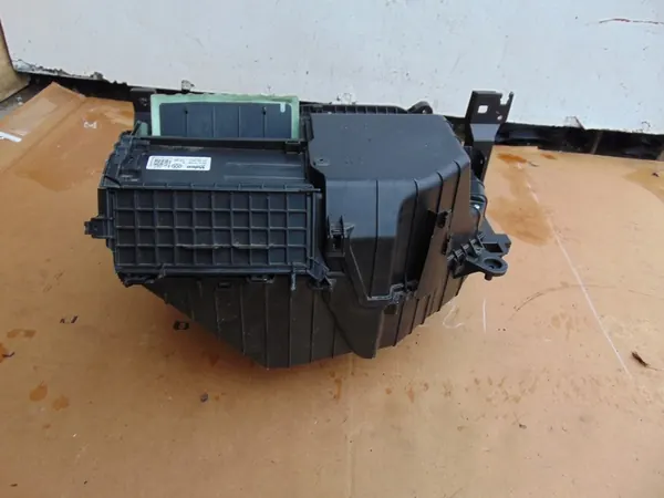 Lämmityspuhallin VW ID.4 ID.5 ID.7 1EA820153P image 8