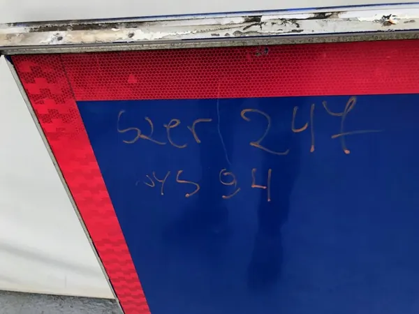 DAF OE 7787666N Puerta Trasera Superior - Usado image 6