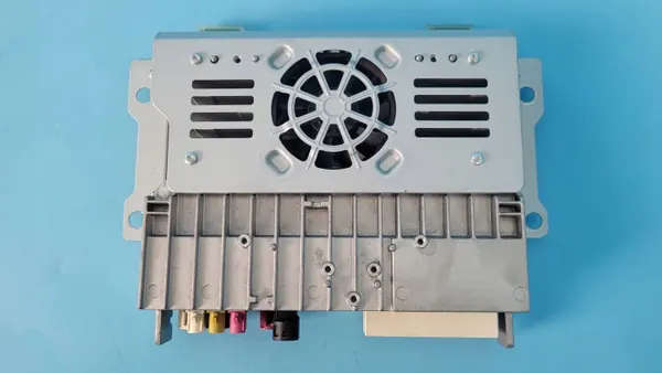 Módulo de control de radio Chery Omoda 5 OEM 703001236AA image 2