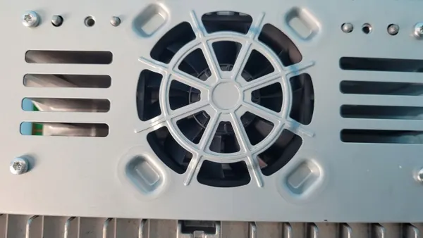Módulo de control de radio Chery Omoda 5 OEM 703001236AA image 5
