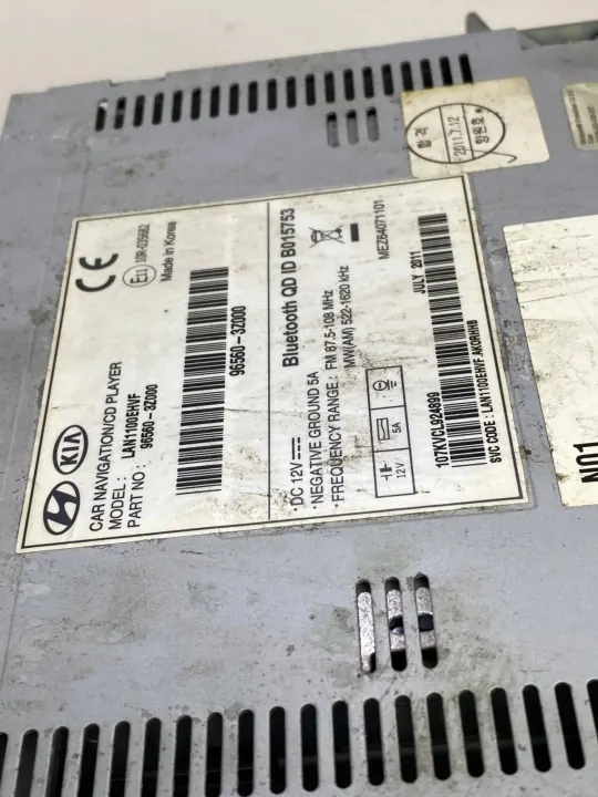 OEM 96560-3z000 Radio Display Navigation Hyundai i40 image 5