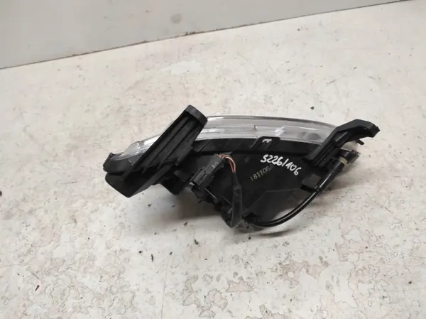Vänster halogenstrålkastare OEM 92201-D76 med LED DRL image 5